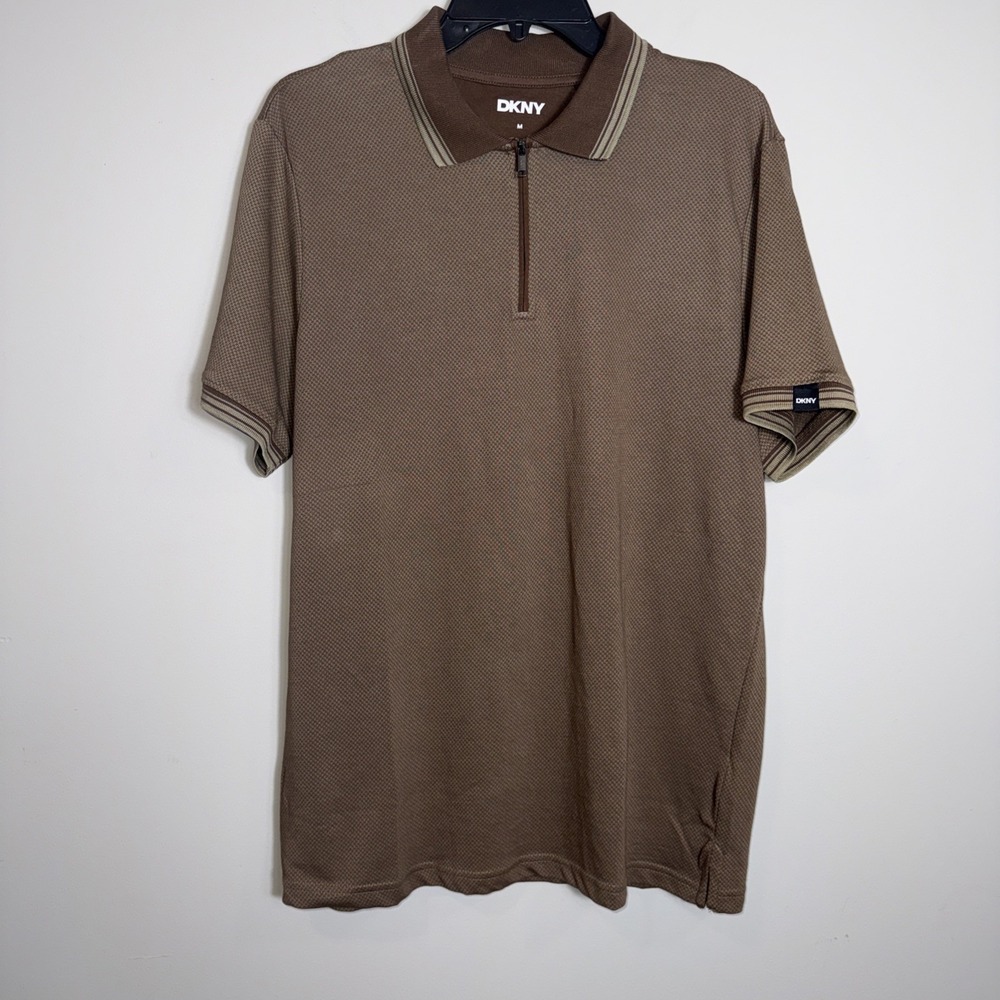 DKNY Men's Textured Knit Zip Polo Shirt Color Mocha Size Medium Casual